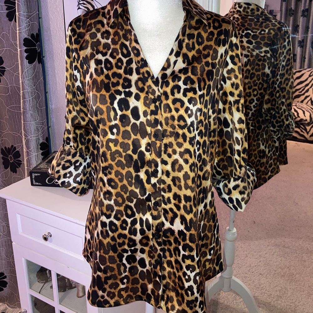 EUC Express Portofino blouse size small